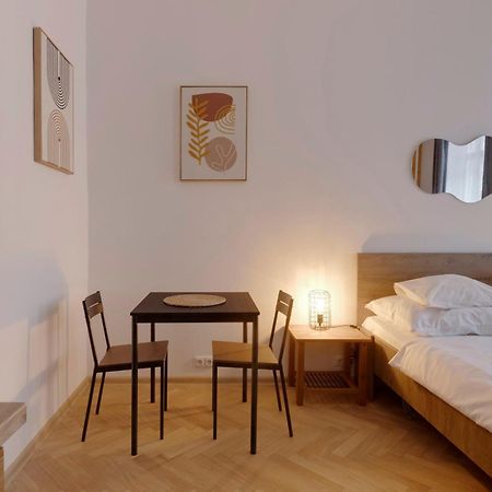 Vita Nejedleho Apartments 布拉格 外观 照片
